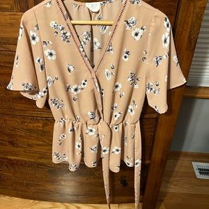 Sienna sky floral shirt with tie